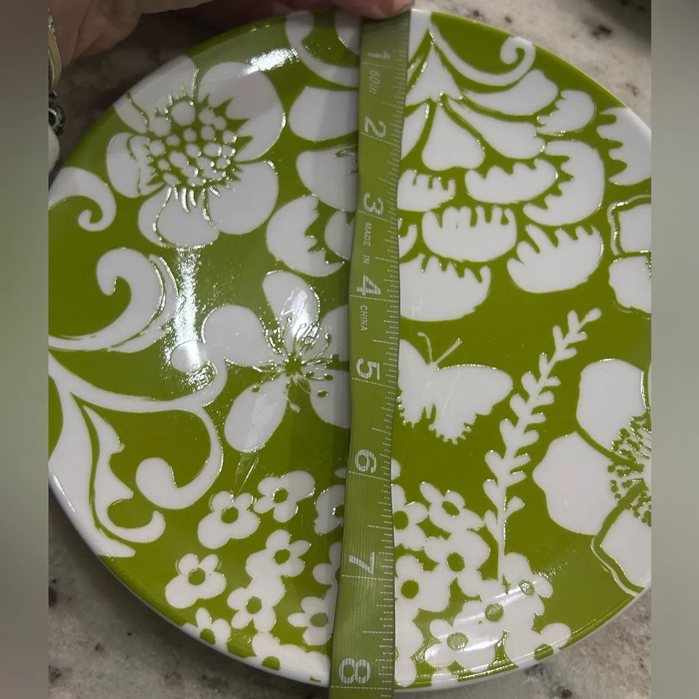 SET OF 3 CRATE & BARREL KATE SPAIN GREEN FLORAL BUTTERFLY SALAD PLATES 8”